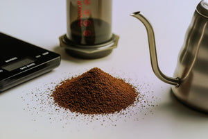 Medium-fine coffee grind for AeroPress and siphon brewers